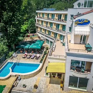 https://benvita-hotel.goldensandshotels.net